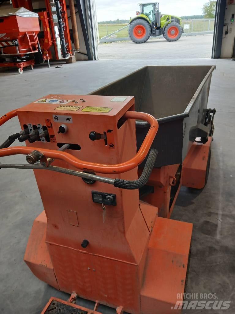 Bernards RCD 1600 翻斗车\公路型自卸车