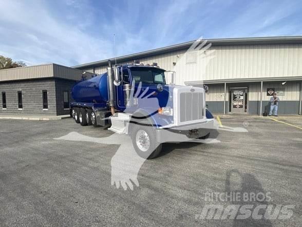 Peterbilt 367 油罐车