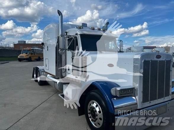 Peterbilt 379 牵引车
