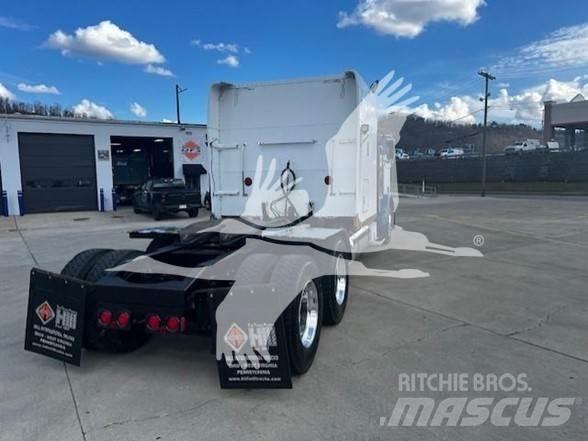 Peterbilt 379 牵引车