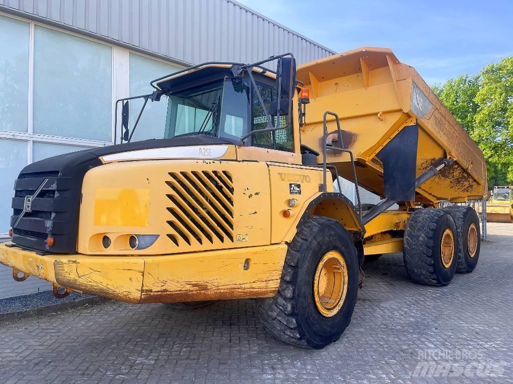 Volvo A25E 铰接式自卸车