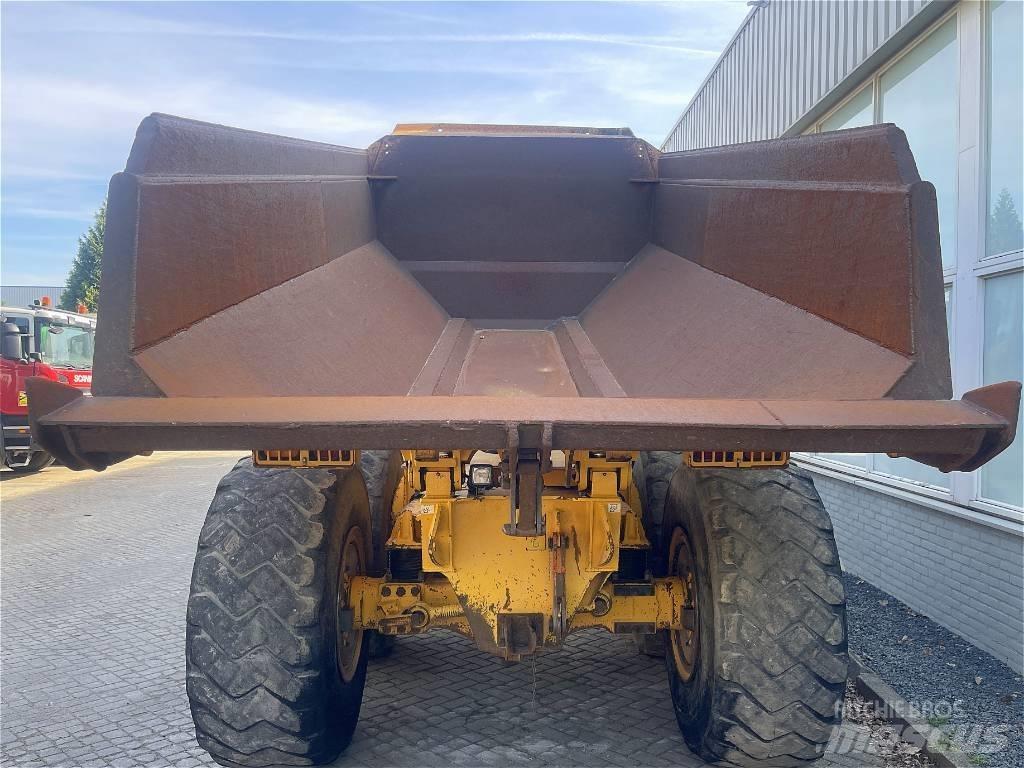 Volvo A25E 铰接式自卸车