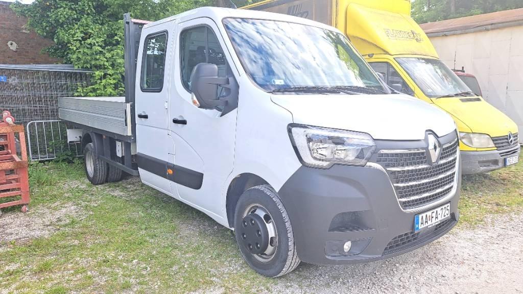 Renault Master 皮卡车