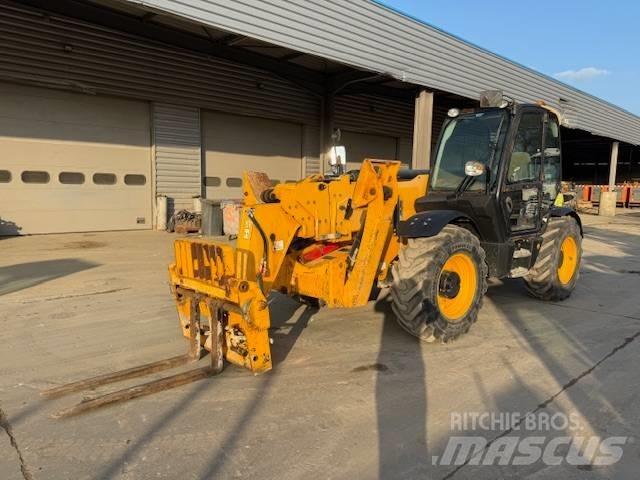 JCB 540-180 伸缩臂叉装车|叉装车