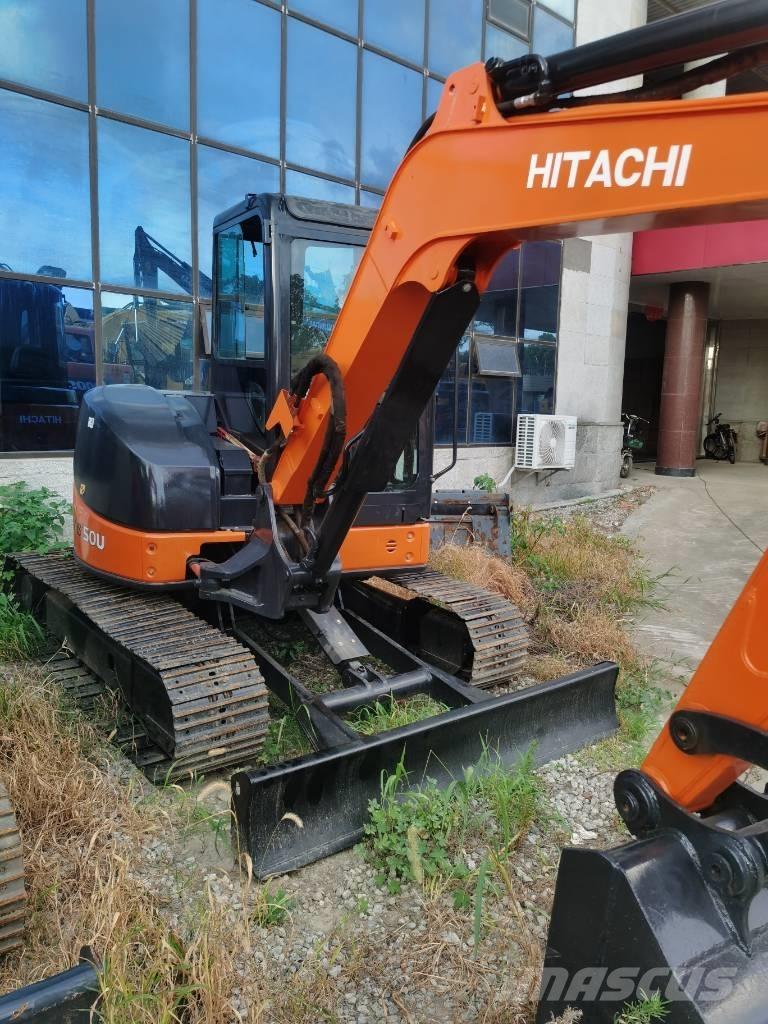 Hitachi ZX 50 U 小型挖掘机