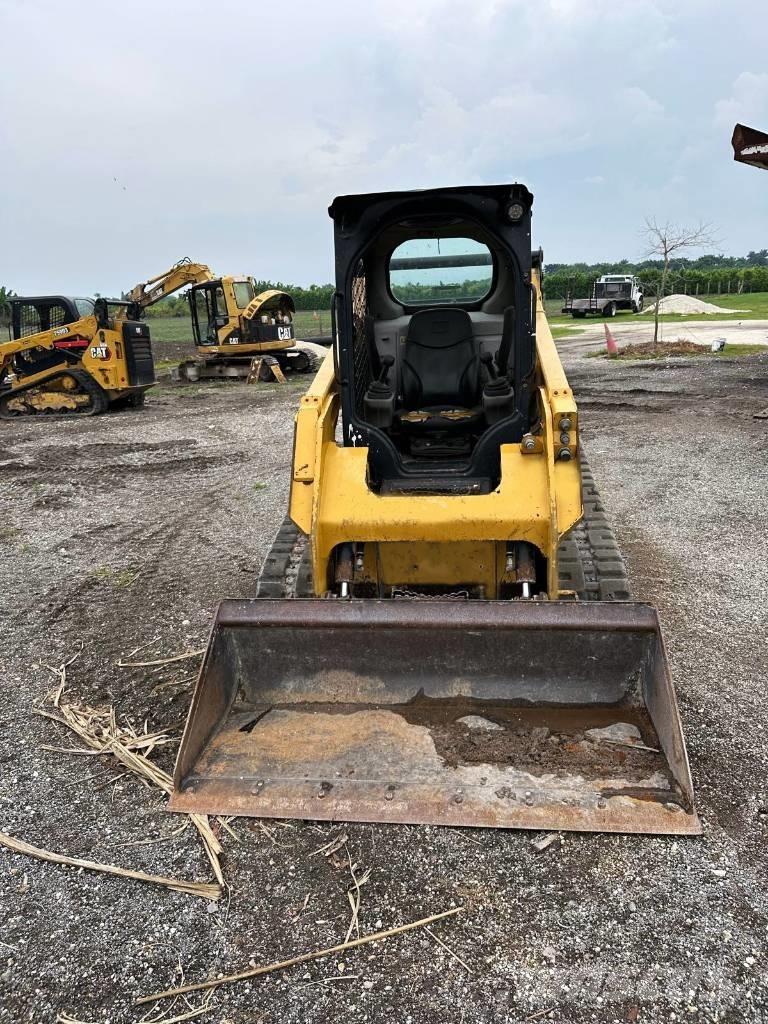 CAT 259 D 滑移装载机