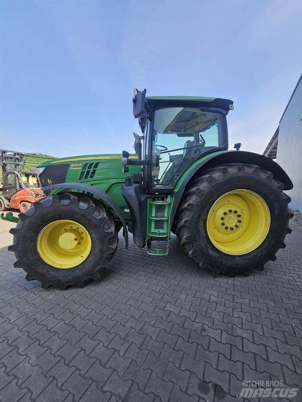 John Deere 6210R 拖拉机/农用车