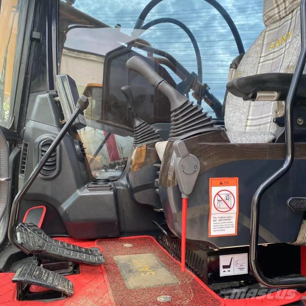 Sany SY 215 C 履带挖掘机