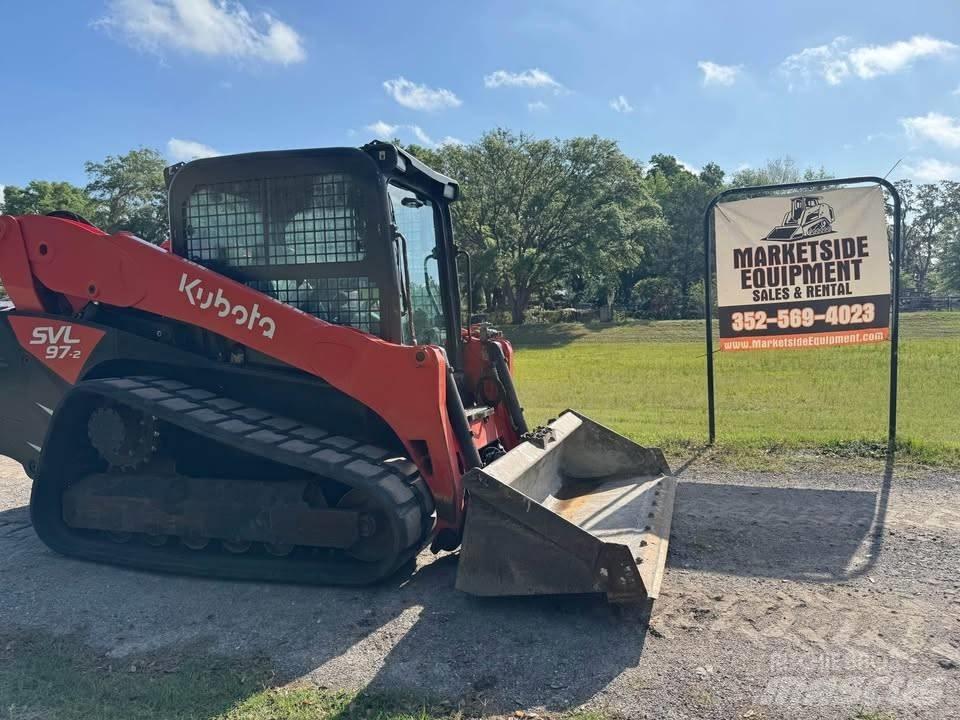 Kubota SVL 97-2 滑移装载机