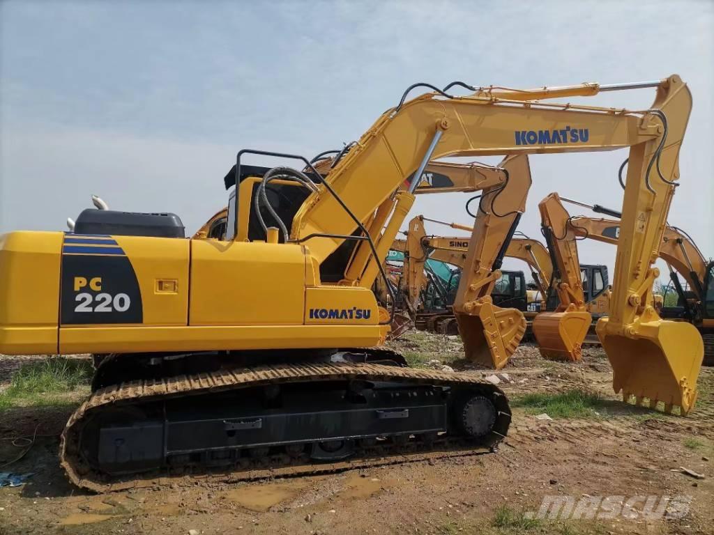 Komatsu PC 220-8 履带挖掘机