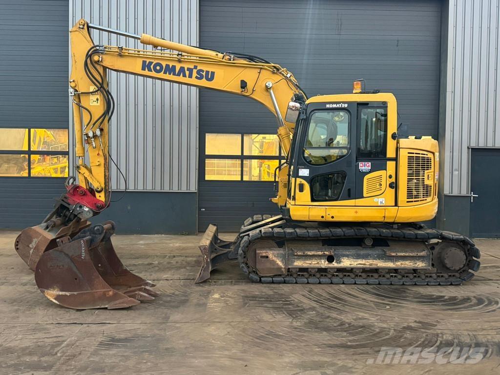 Komatsu PC138-11 履带挖掘机