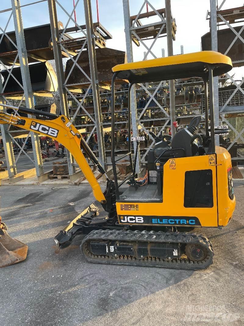 JCB 19C-1 E-Tec 小型挖掘机