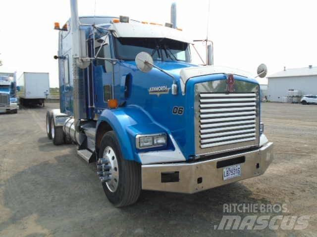 Kenworth T 800 牵引车