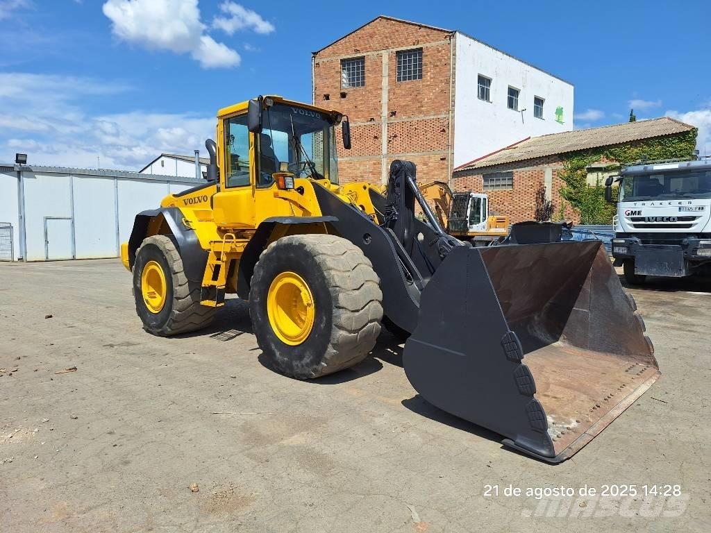 Volvo L 120 E 轮式装载机