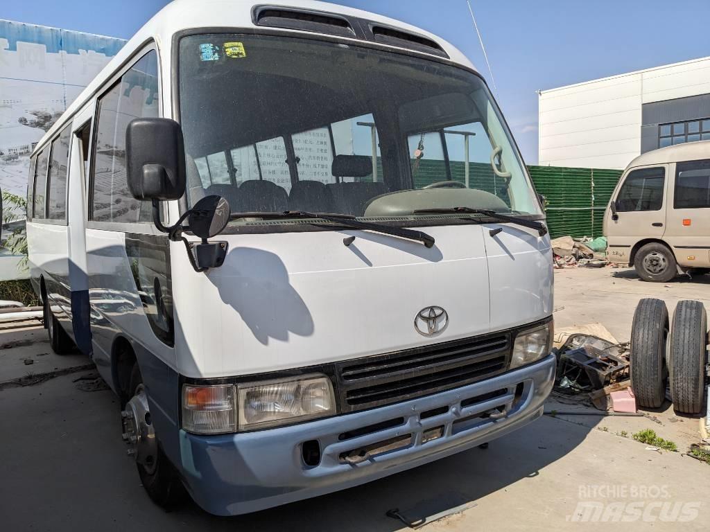 Toyota Coaster Bus 迷你巴士