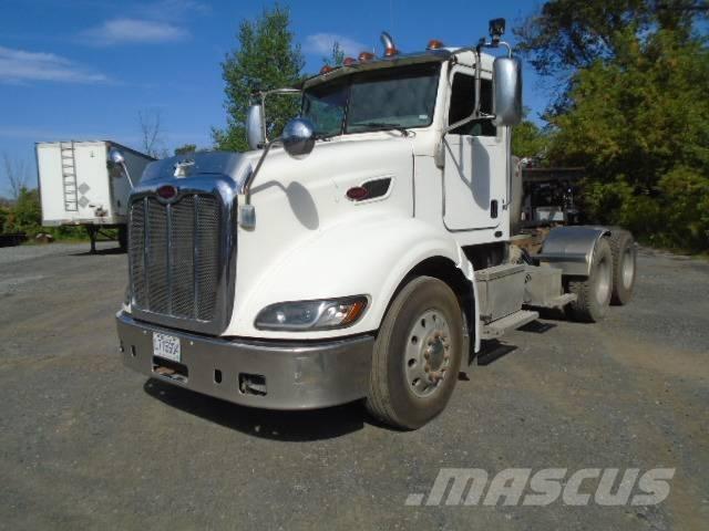 Peterbilt 386 牵引车