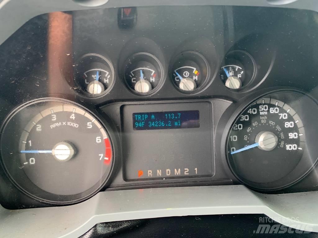 Ford F 350 皮卡车