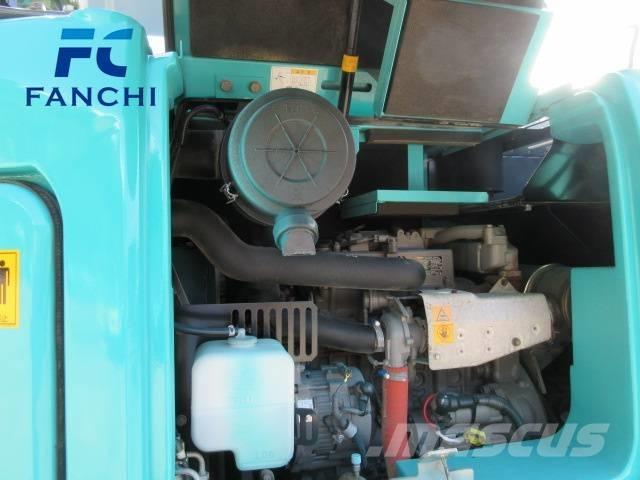 Kobelco SK 80 中型挖掘机