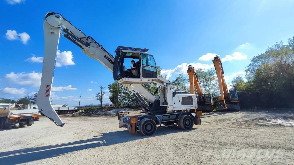 Liebherr LH 30 M 工业挖掘机