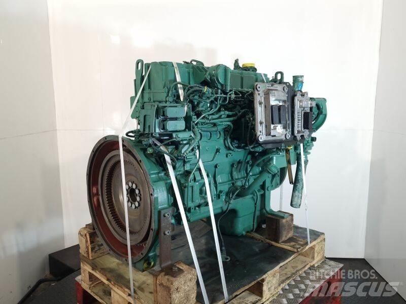 Volvo D8J 发动机