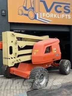 JLG 450 AJ 曲臂高空工作平台
