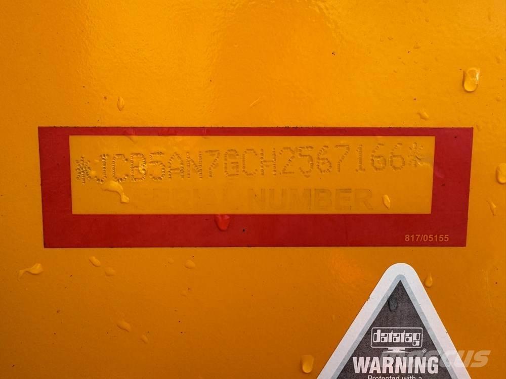 JCB 535V125 伸缩臂叉装车|叉装车