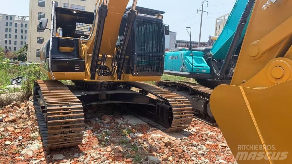 CAT 329 履带挖掘机