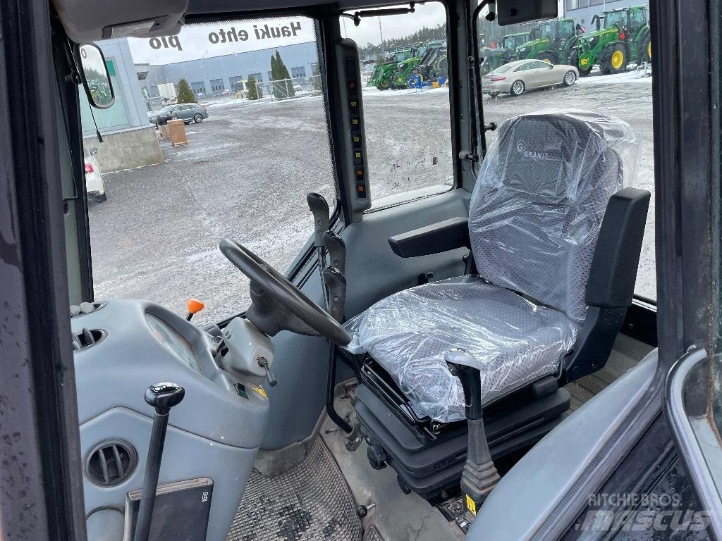 Valtra A 95 拖拉机/农用车