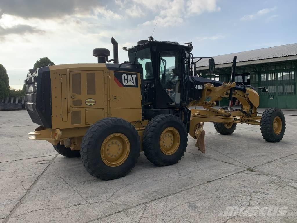 CAT 140 M 3 平地机/推土机