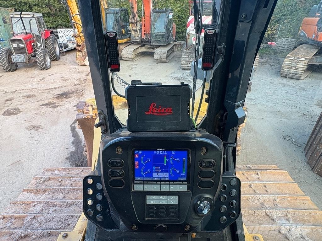 Komatsu D 61 PX-23 履带式推土机
