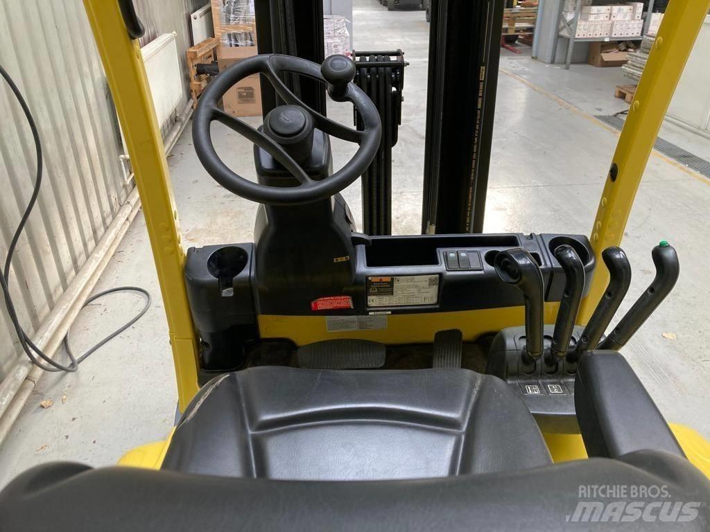 Hyster J2.5XN 电动叉车