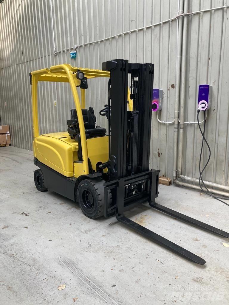 Hyster J2.5XN 电动叉车