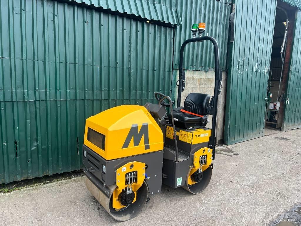 Mecalac tv800 双轮压路机