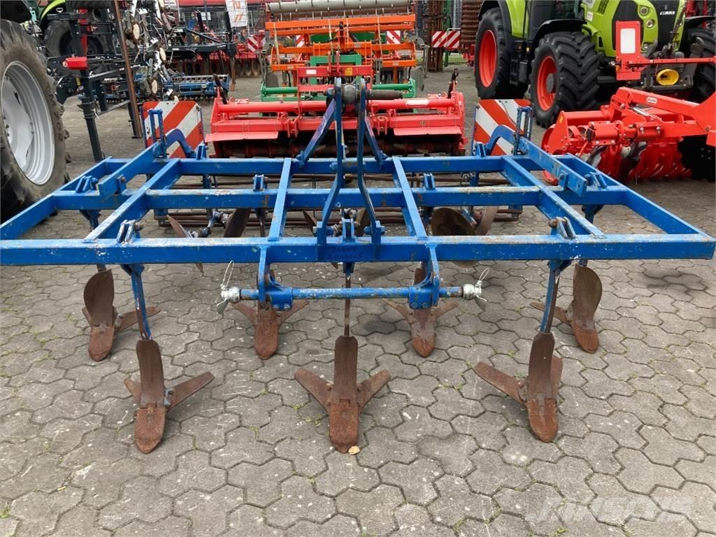 Lemken Smaragd 300 手扶中耕机