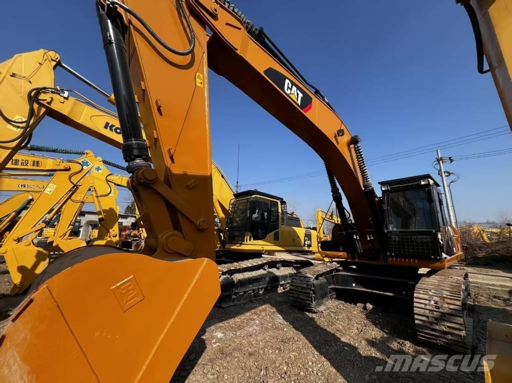 CAT 330 D2 履带挖掘机