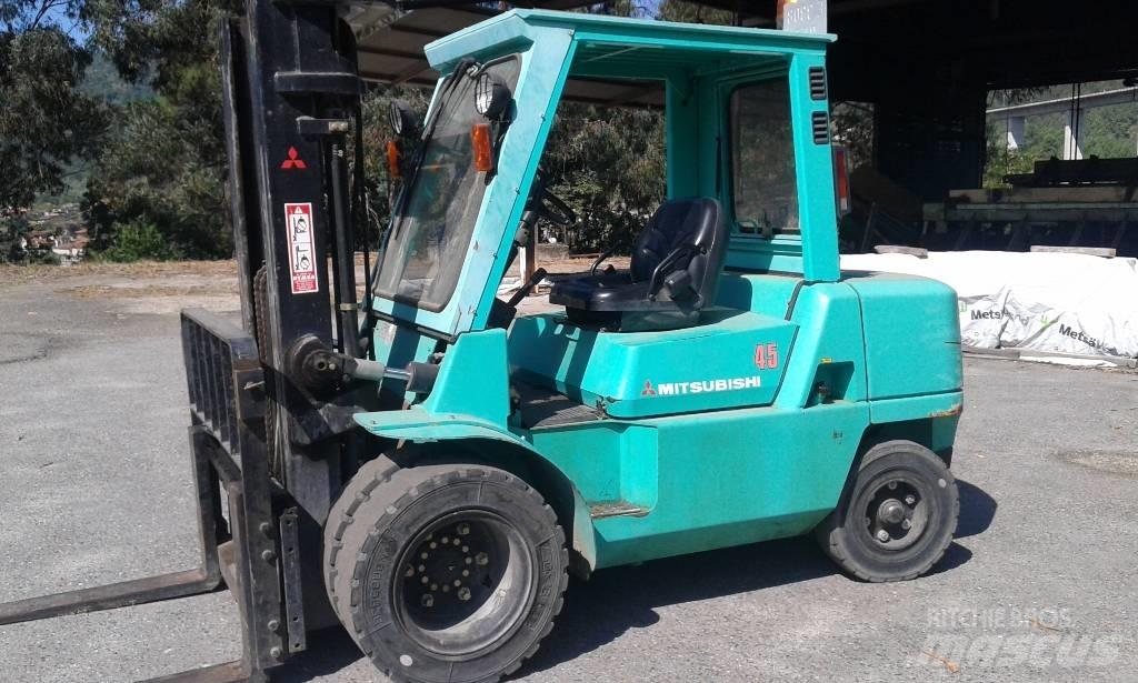 Mitsubishi FD45K2 柴油叉车