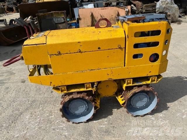 Rammax RW700 土壤压实机