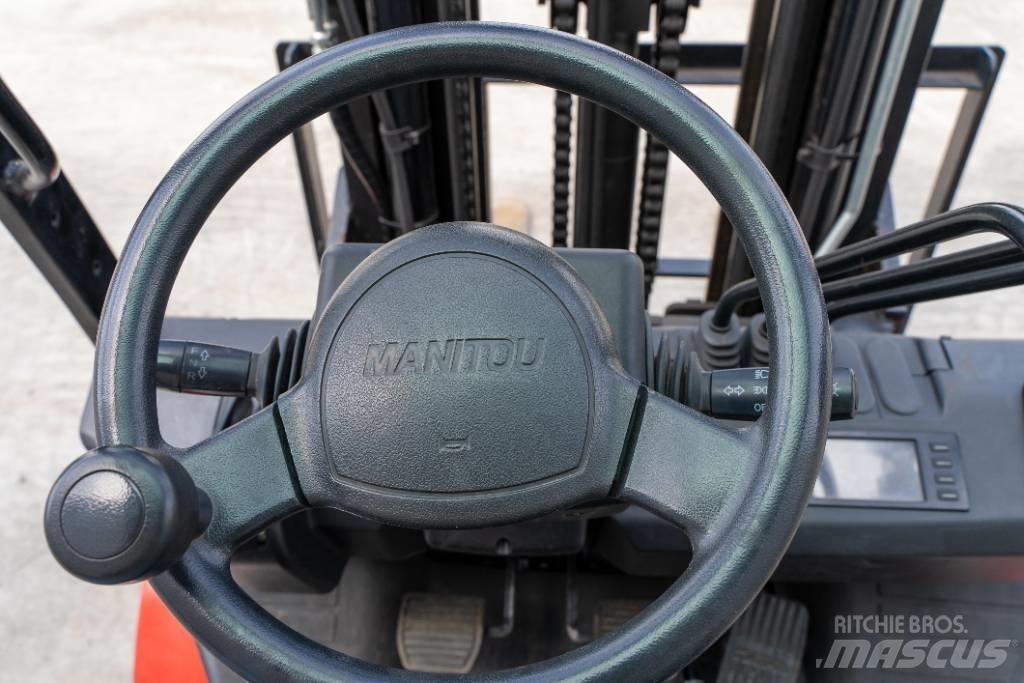 Manitou MI 25 D 柴油叉车