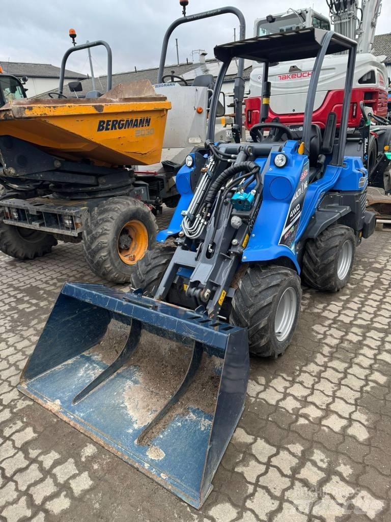 Multione 5:3 小型装载机