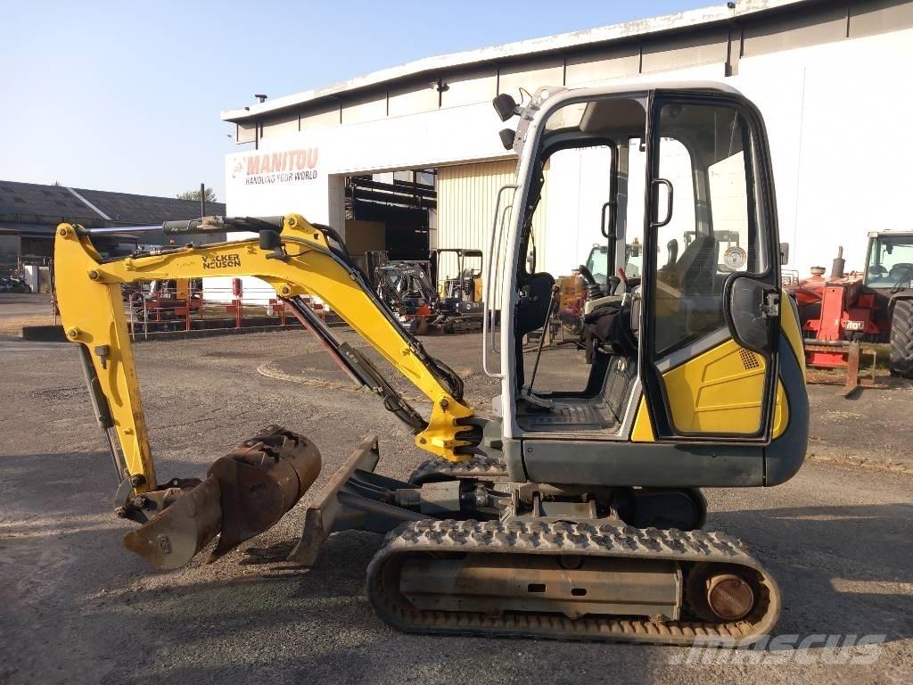 Neuson ET24 履带挖掘机