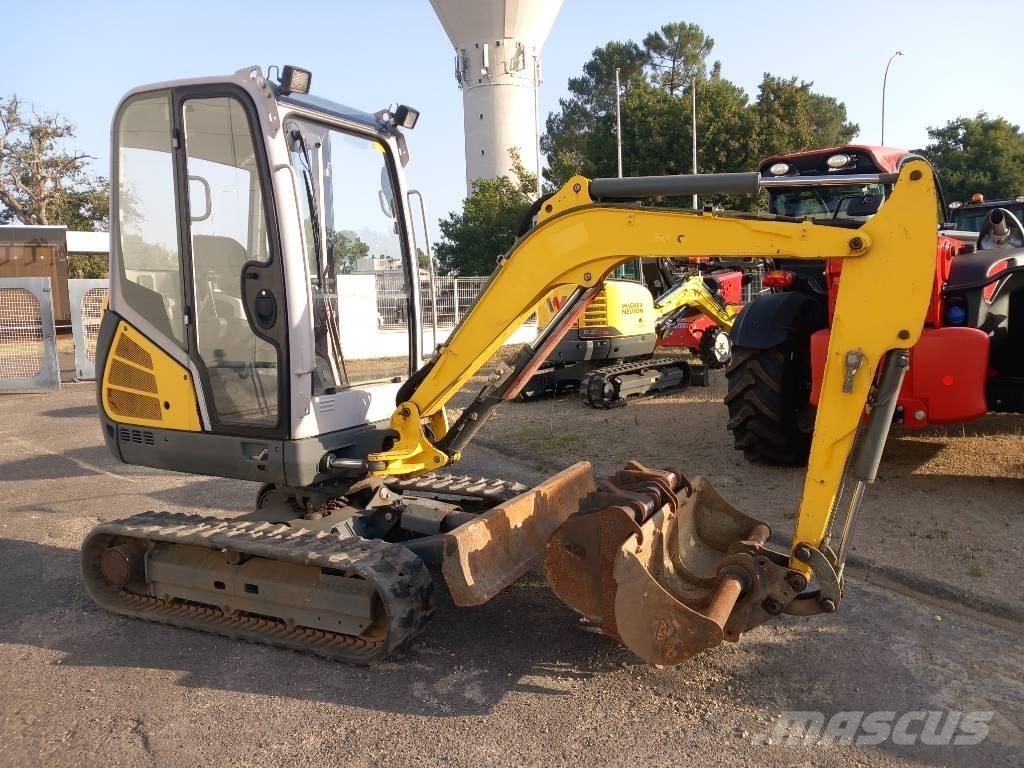 Neuson ET24 履带挖掘机
