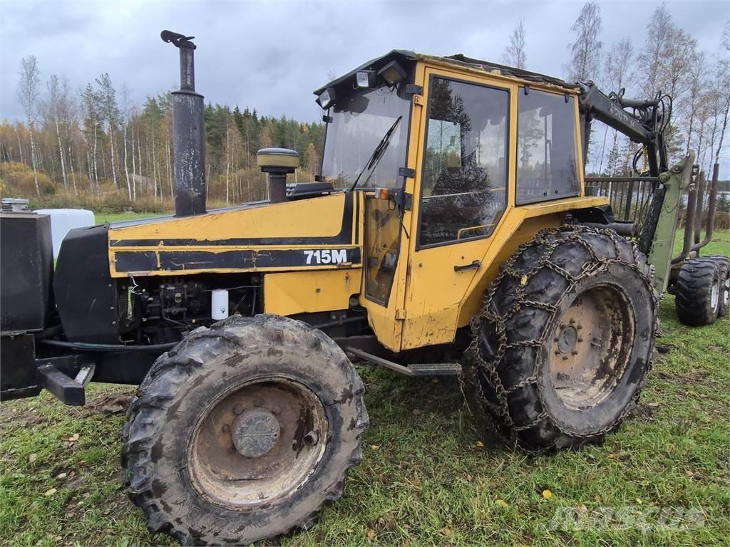 Valtra 715M 拖拉机/农用车