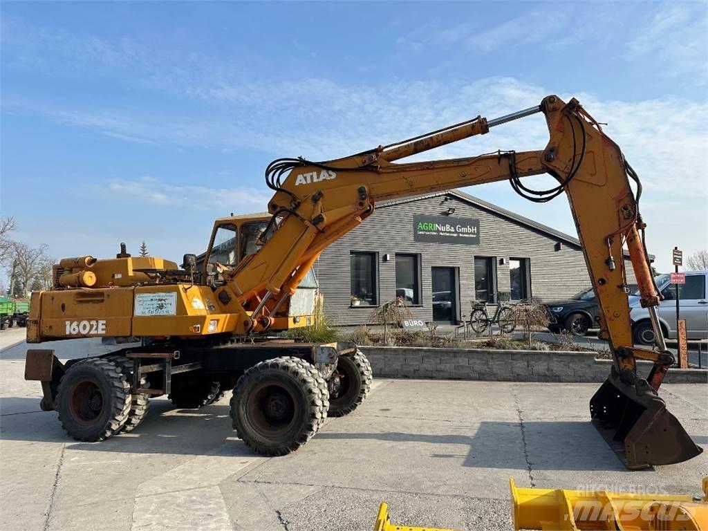 Atlas 1602E 轮式挖掘机