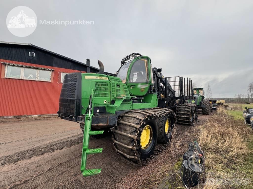 John Deere 1910 G 集运机