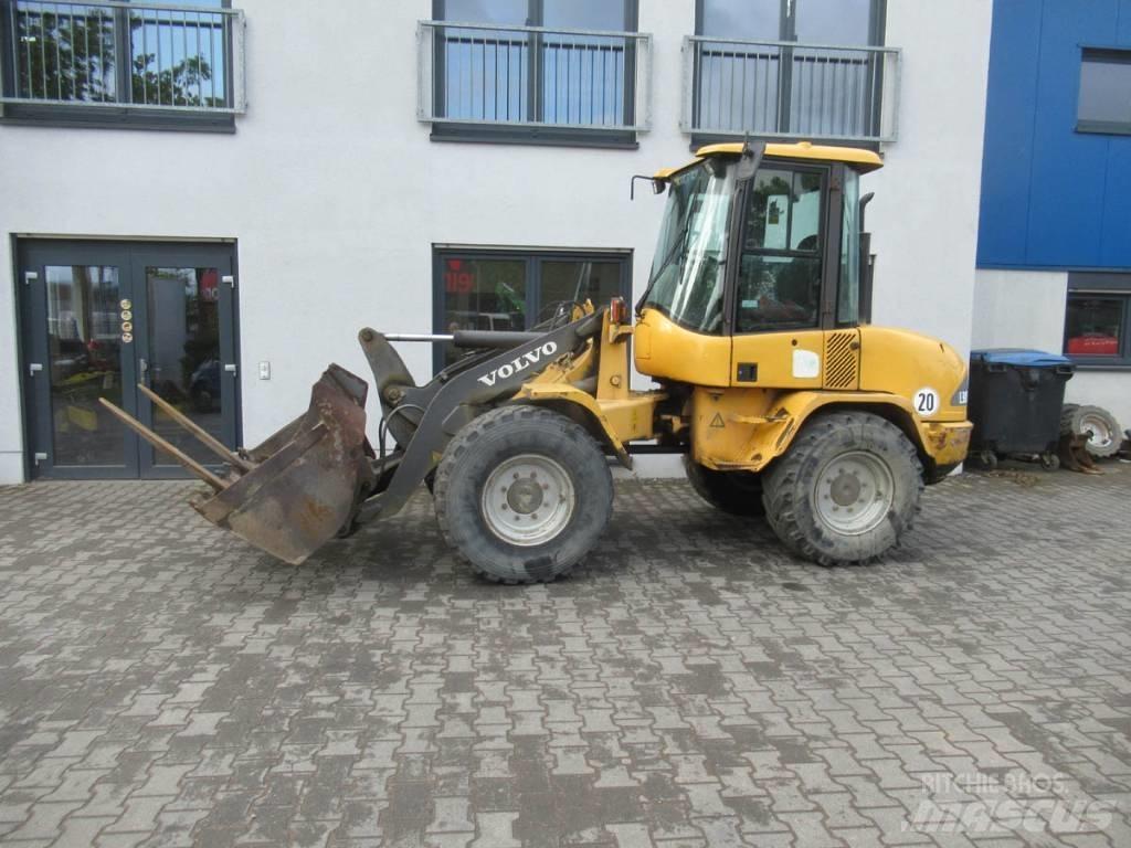 Volvo BM L30B Pro 轮式装载机