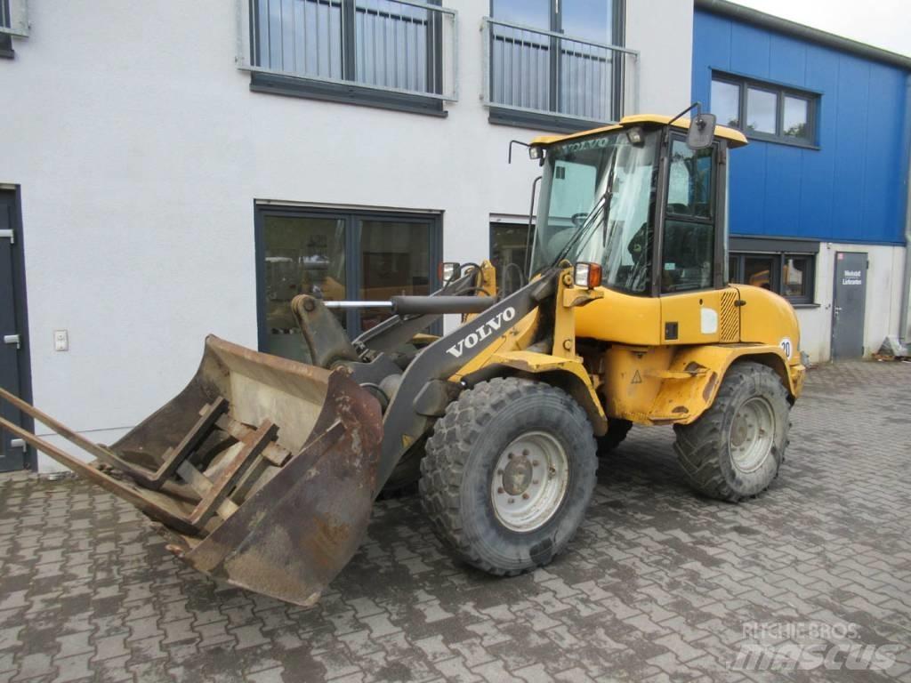 Volvo BM L30B Pro 轮式装载机