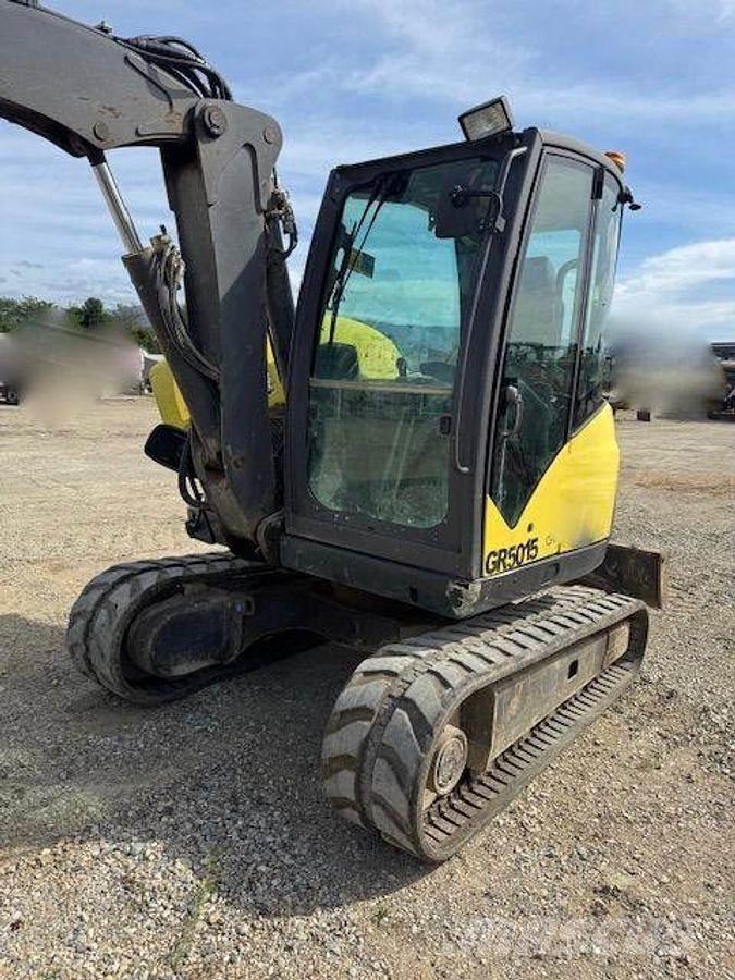 Mecalac 6MCR 特种挖掘机