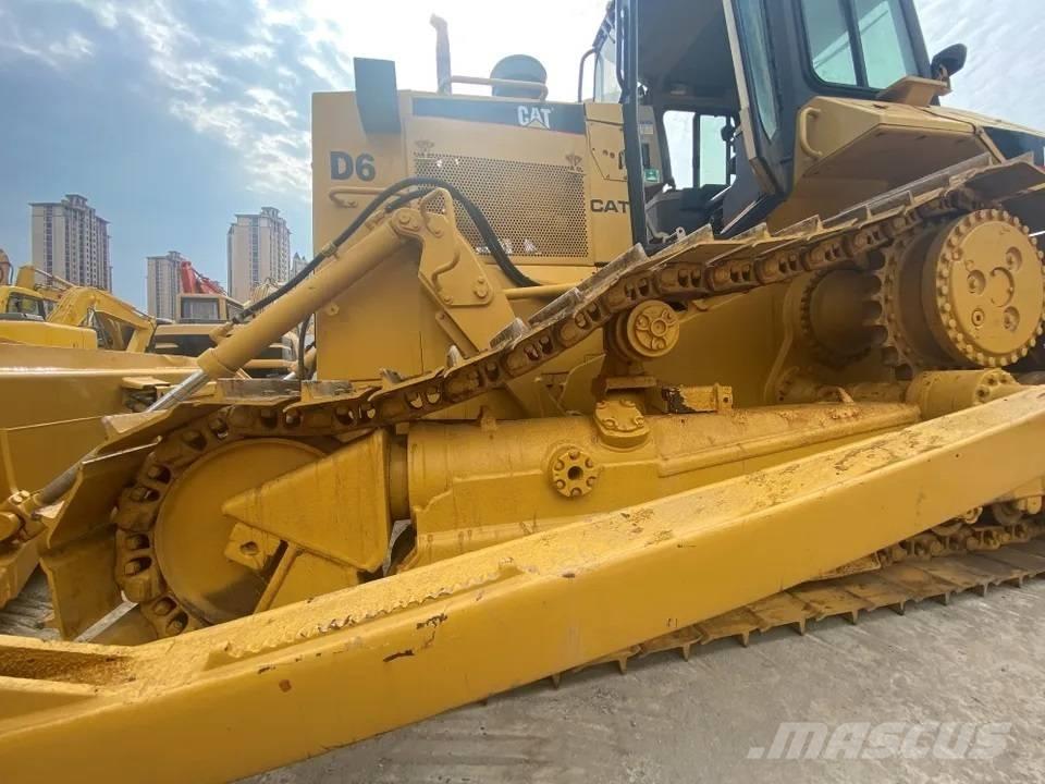 CAT D6R 履带式推土机