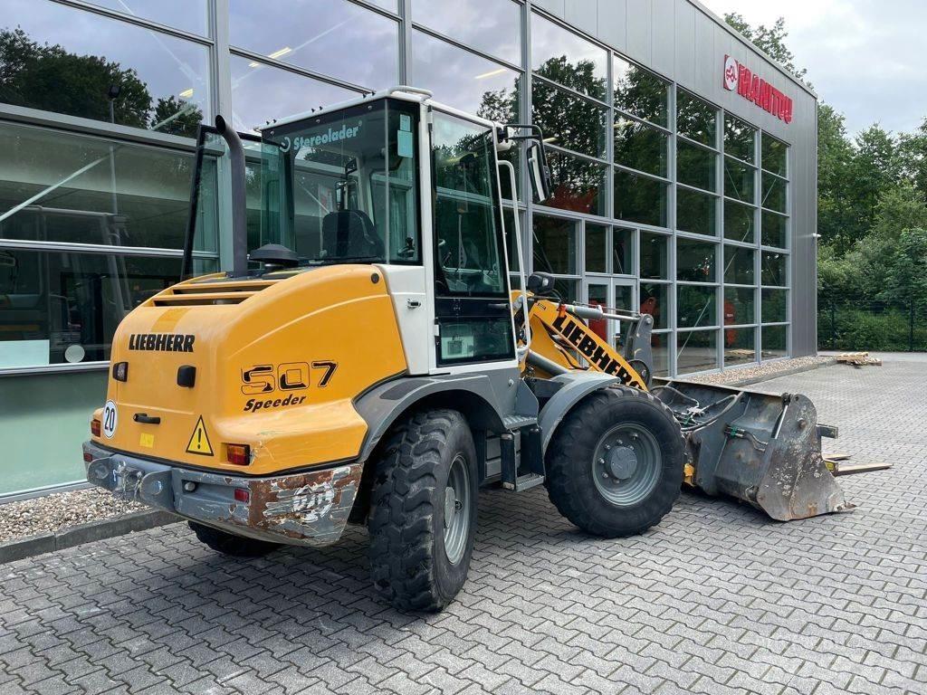 Liebherr L507 轮式挖掘机