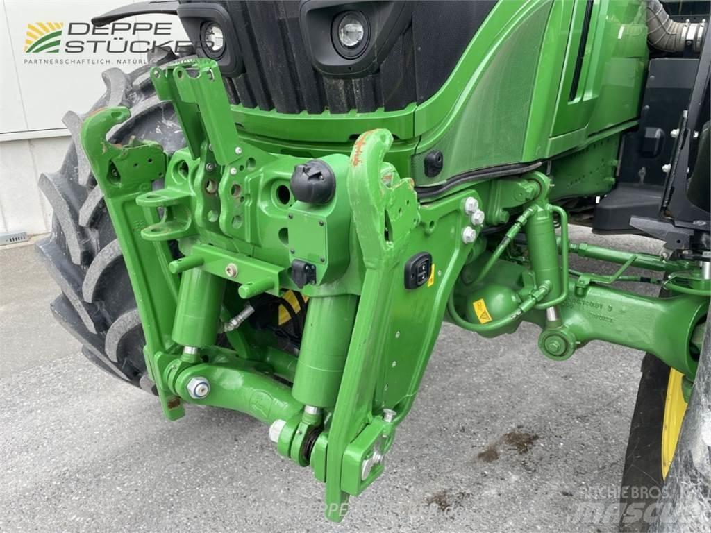 John Deere 6230R 拖拉机/农用车